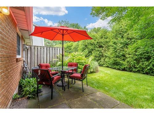 6-453 Woodview Road, Burlington, ON - Outdoor