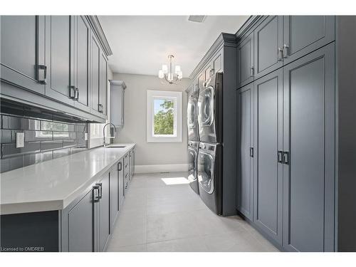 101 Perryman Court, Erin, ON - Indoor Photo Showing Laundry Room