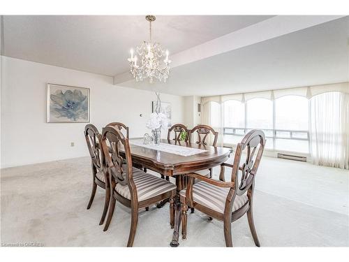 801-2180 Marine Drive, Oakville, ON - Indoor Photo Showing Dining Room