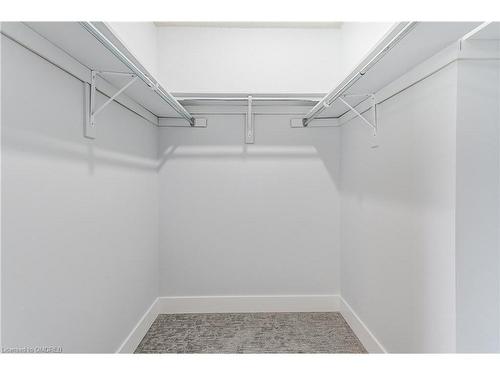 2378 Proudfoot Trail, Oakville, ON - Indoor With Storage