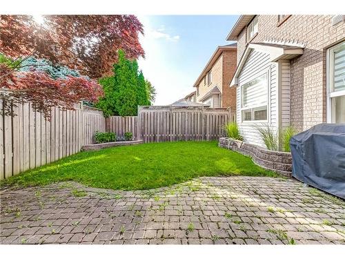 2378 Proudfoot Trail, Oakville, ON - Outdoor