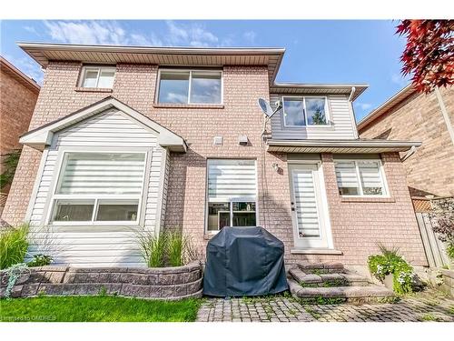 2378 Proudfoot Trail, Oakville, ON - Outdoor