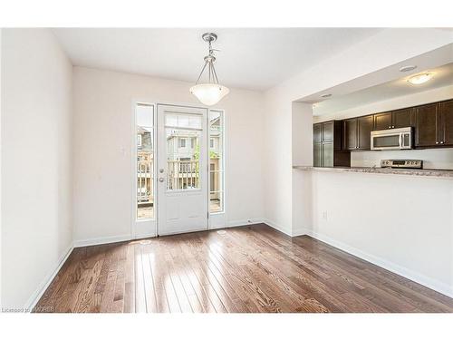 243 Septimus Heights, Milton, ON - Indoor Photo Showing Kitchen