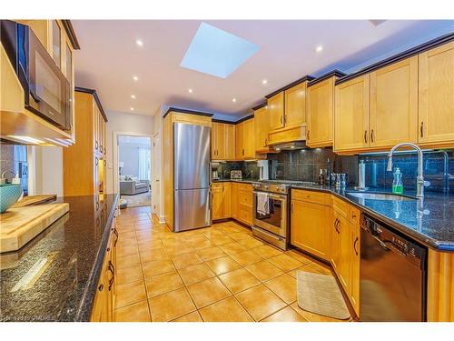 4172 Lakeshore Road, Burlington, ON - Indoor Photo Showing Kitchen