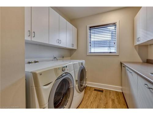 4172 Lakeshore Road, Burlington, ON - Indoor Photo Showing Laundry Room