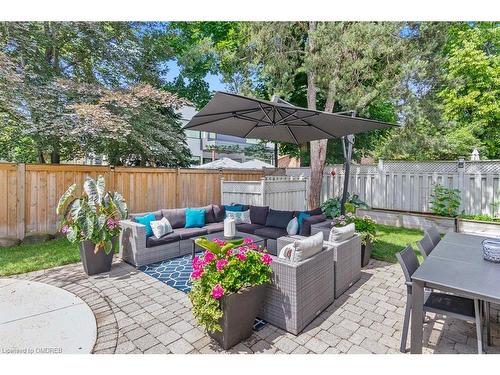 2072 Chippewa Trail, Mississauga, ON - Outdoor With Deck Patio Veranda