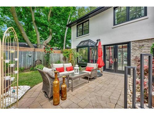 464 Anthony Drive, Oakville, ON 