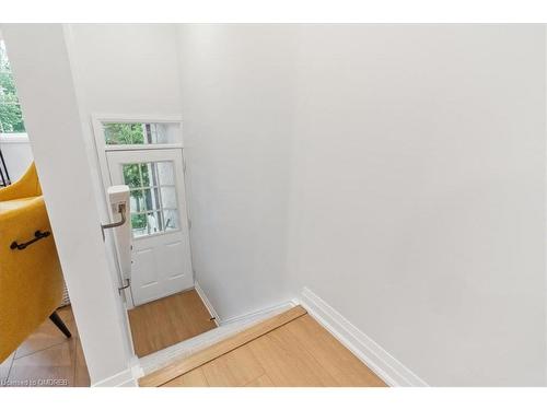 31 Rivers Edge Drive, Toronto, ON - Indoor Photo Showing Living Room