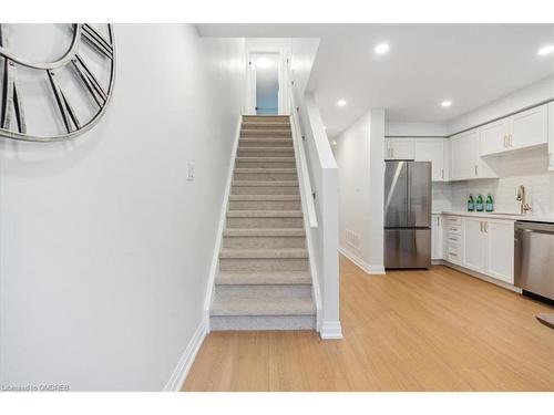 31 Rivers Edge Drive, Toronto, ON - Indoor Photo Showing Dining Room