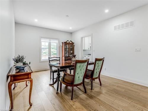 89 Anne Boulevard, Milton, ON - Indoor Photo Showing Dining Room