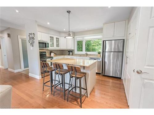 3 York Lane, Halton Hills, ON - Indoor Photo Showing Kitchen With Stainless Steel Kitchen With Upgraded Kitchen