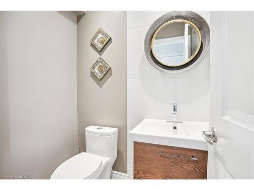 242 Slater Crescent, Oakville, ON - Indoor Photo Showing Bathroom