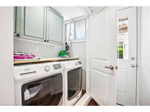 242 Slater Crescent, Oakville, ON - Indoor Photo Showing Laundry Room