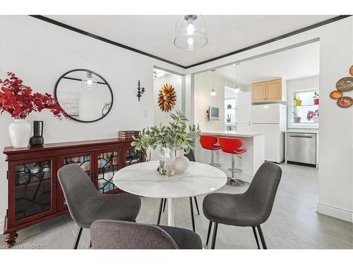 10-2145 Sherobee Road, Mississauga, ON - Indoor Photo Showing Dining Room