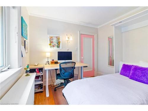 19 Jackson Avenue, Toronto, ON - Indoor Photo Showing Bedroom