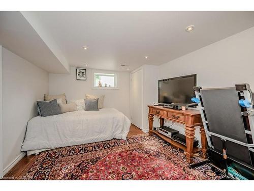 351 Burnhamthorpe Road, Etobicoke, ON - Indoor Photo Showing Bedroom