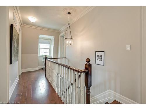 105 Paliser Court, Oakville, ON - Indoor Photo Showing Other Room