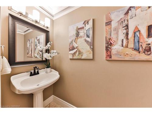 86 River Glen Boulevard, Oakville, ON - Indoor Photo Showing Bathroom