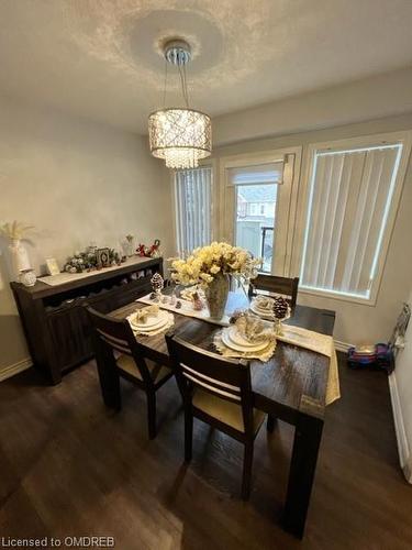 504 Goldenrod Lane, Kitchener, ON - Indoor Photo Showing Dining Room