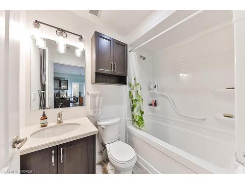 309-319 Highway 8 Road, Stoney Creek, ON - Indoor Photo Showing Bathroom