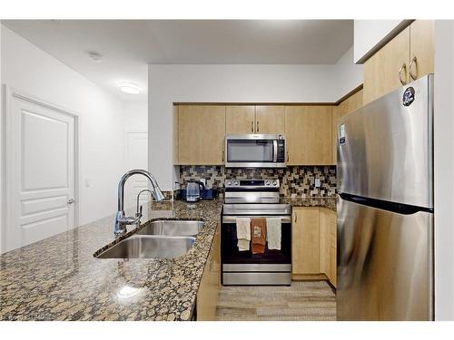 309-2240 Lakeshore Boulevard W, Toronto, ON - Indoor Photo Showing Kitchen With Stainless Steel Kitchen With Double Sink