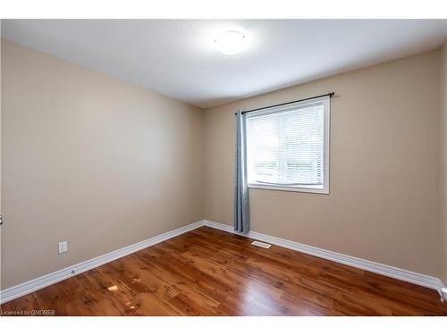 81 Wellington Street North Street, St. Catharines, ON - Indoor Photo Showing Other Room