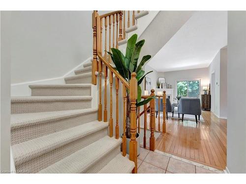 2317 Dalebrook Drive, Oakville, ON - Indoor Photo Showing Other Room