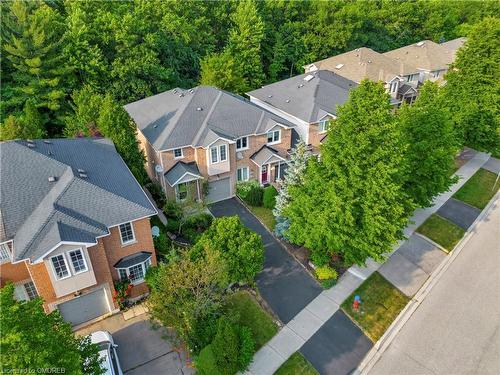 2317 Dalebrook Drive, Oakville, ON - Outdoor