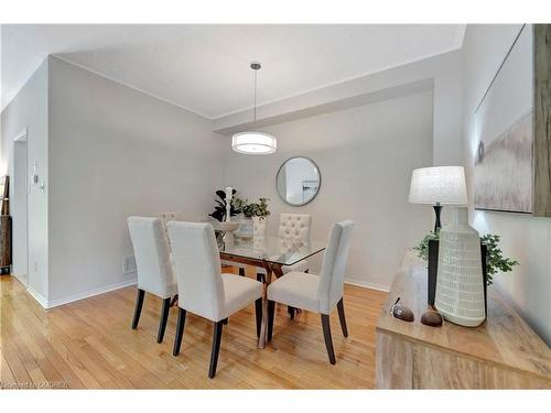 2317 Dalebrook Drive, Oakville, ON - Indoor Photo Showing Dining Room