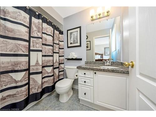 1092 Mcclenahan Crescent, Milton, ON - Indoor Photo Showing Bathroom