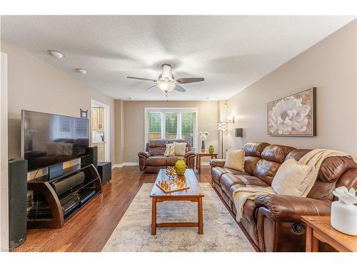 1275 White Lane, Oakville, ON - Indoor Photo Showing Living Room