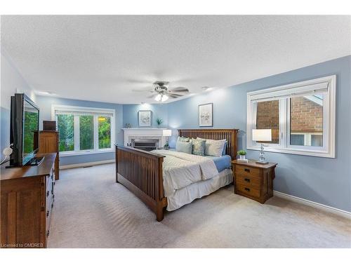 1275 White Lane, Oakville, ON - Indoor Photo Showing Bedroom