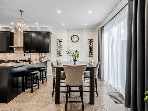 888 Toletza Landing, Milton, ON - Indoor Photo Showing Dining Room