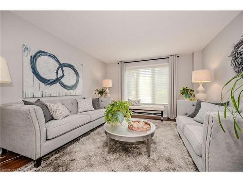 267 River Oaks Boulevard W, Oakville, ON - Indoor Photo Showing Living Room