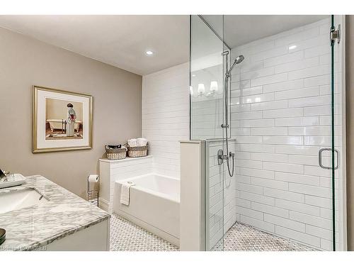 140 John Street, Oakville, ON - Indoor Photo Showing Bathroom