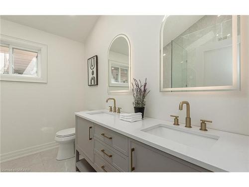 37 Cotman Crescent, Toronto, ON - Indoor Photo Showing Bathroom