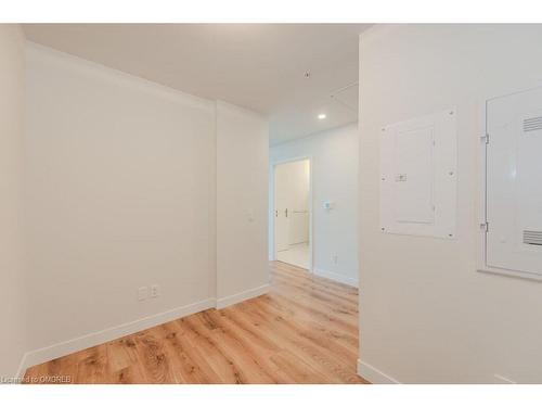 3503-60 Frederick Street, Kitchener, ON - Indoor Photo Showing Other Room