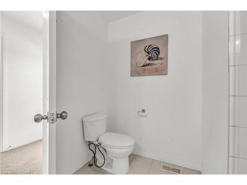 104 Dempsey Drive, Stratford, ON - Indoor Photo Showing Bathroom