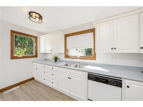 71 Bronte Street S, Milton, ON - Indoor Photo Showing Kitchen With Double Sink