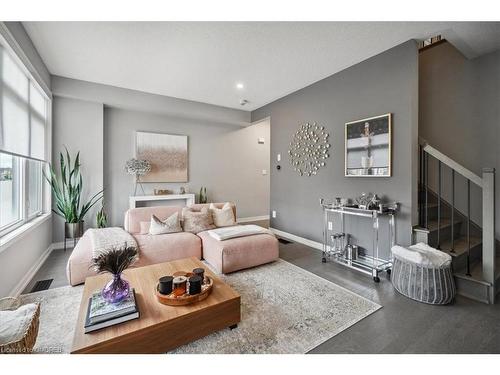 3081 Ernest Appelbe Boulevard, Oakville, ON - Indoor Photo Showing Living Room