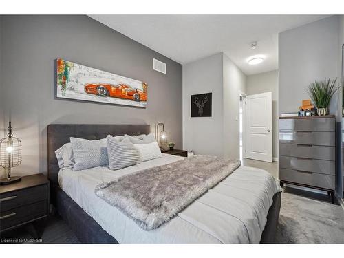 3081 Ernest Appelbe Boulevard, Oakville, ON - Indoor Photo Showing Bedroom