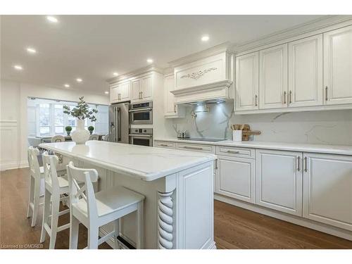 276 Aberdeen Avenue, Hamilton, ON - Indoor Photo Showing Kitchen With Upgraded Kitchen