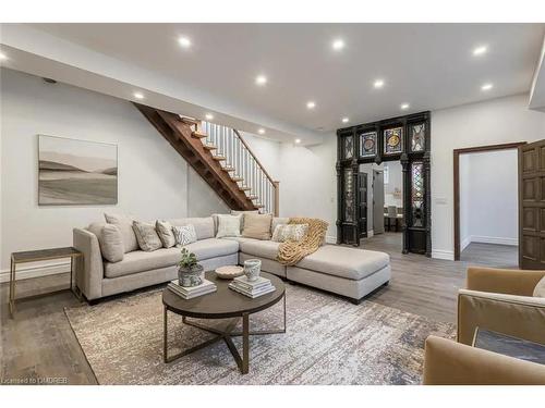 276 Aberdeen Avenue, Hamilton, ON - Indoor Photo Showing Living Room