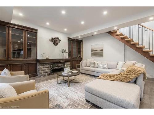 276 Aberdeen Avenue, Hamilton, ON - Indoor Photo Showing Living Room