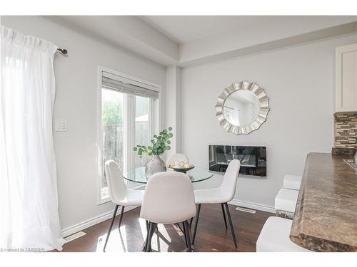 15-488 Yonge Street, Barrie, ON - Indoor Photo Showing Dining Room