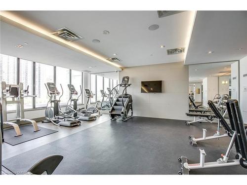 712-4011 Brickstone Mews, Mississauga, ON - Indoor Photo Showing Gym Room