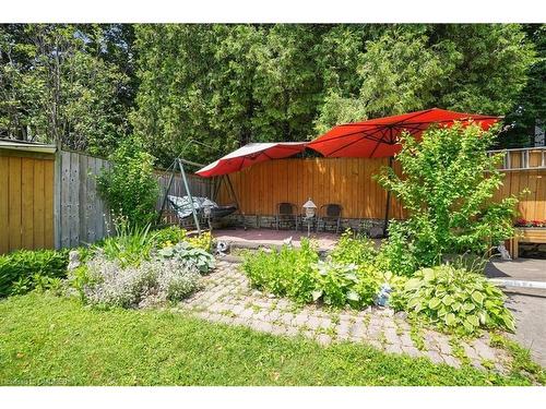 2078 Mountain Grove Avenue, Burlington, ON - Outdoor With Backyard