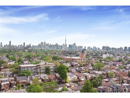 250 Saint Clarens Avenue, Toronto, ON - Outdoor With View