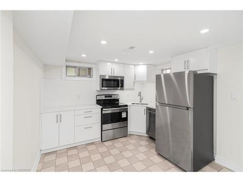 250 Saint Clarens Avenue, Toronto, ON - Indoor Photo Showing Kitchen