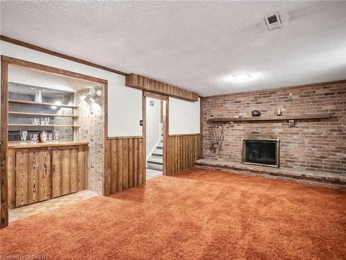 2412 Hemlock Court, Burlington, ON - Indoor Photo Showing Living Room With Fireplace